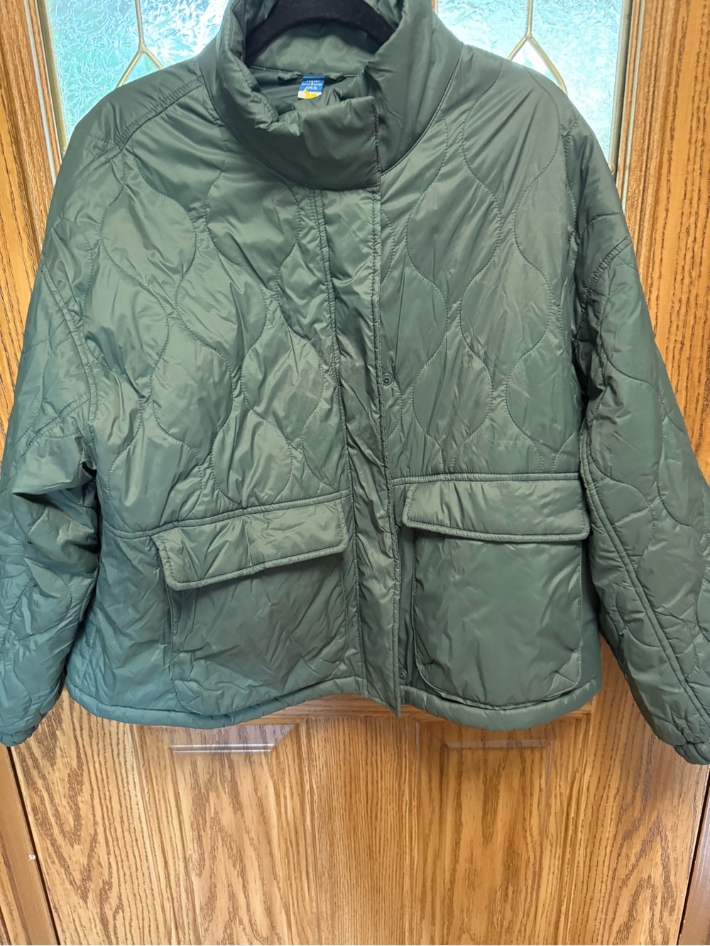 Old Navy Quilted Puffer Jacket in Olive